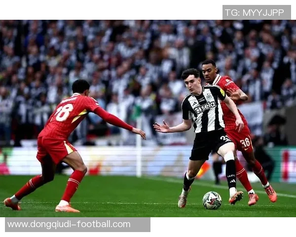 西甲精彩对决那不勒斯与利物浦激战成平补时进球引爆全场热情