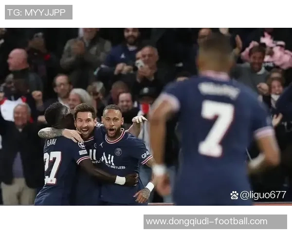 欧联杯巴黎圣日耳曼大胜本菲卡五球狂潮引发全场沸腾回顾十大精彩进球