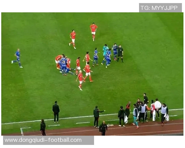 足总杯激战尤文图斯与多特蒙德平局争议判罚引发全场热议