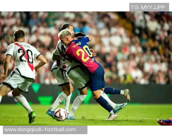 欧冠激战波尔图与莱比锡战平争议判罚引发全场热议