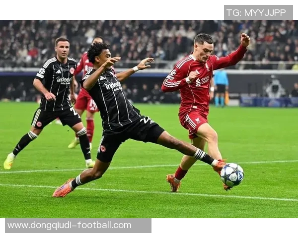 足总杯精彩对决拜仁与利物浦战成平局点球大战引发全场热烈反响