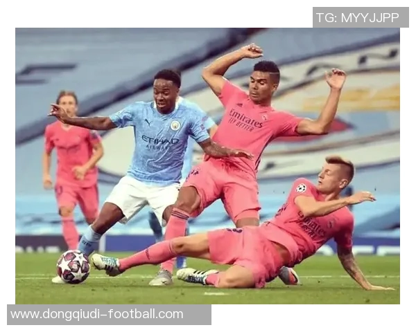 西甲精彩对决曼联狂胜皇马4-0全场沸腾瞬间回顾与分析